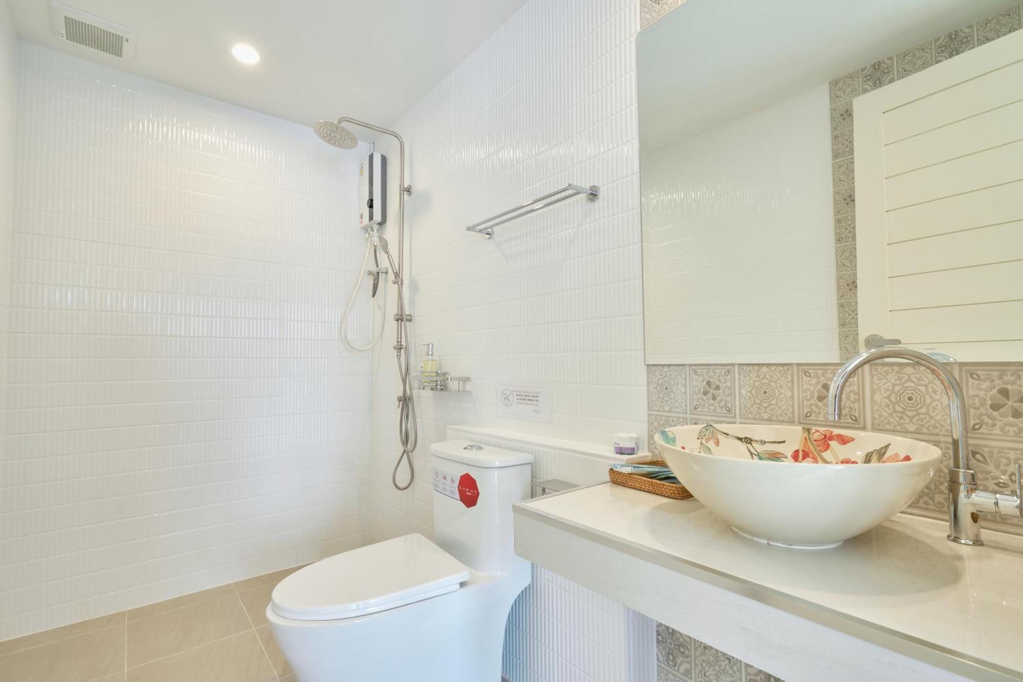 Hawa House Phuket Hotel Buitenkant foto
